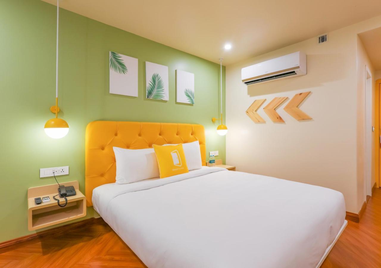 Bloom Hotel - Golf Course Road, Sector 43 Гургаон Экстерьер фото
